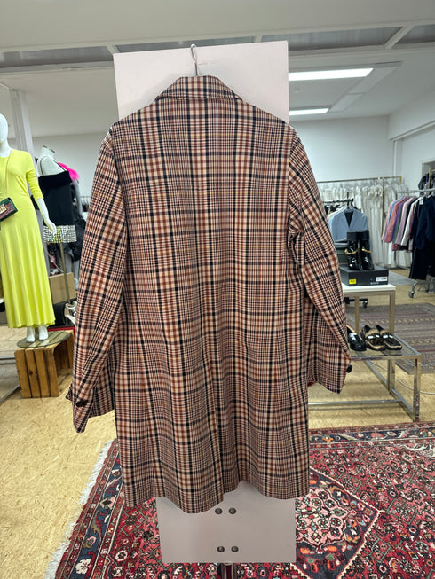 Paul Smith Mantel